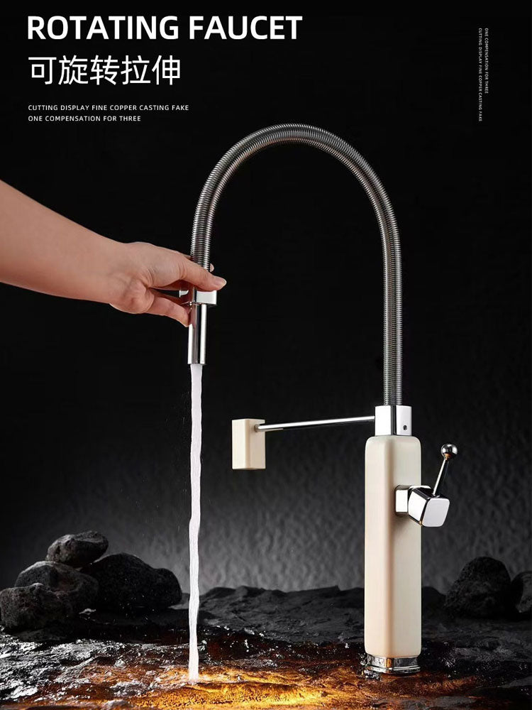Retro Pull-Out Kitchen Faucet | Red Dot Award Design