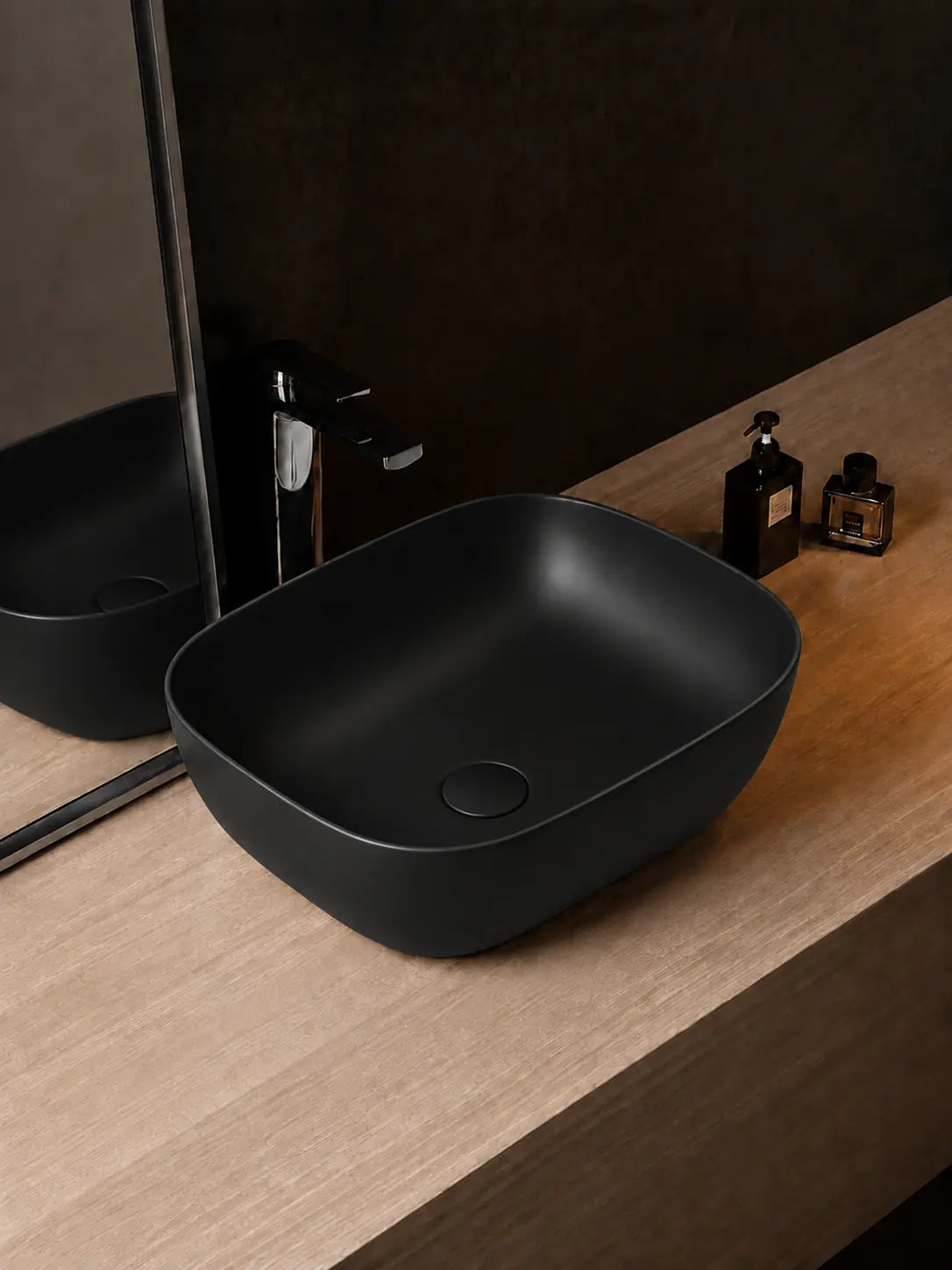 BBbidet 2578 matte black countertop basin from an alternate angle