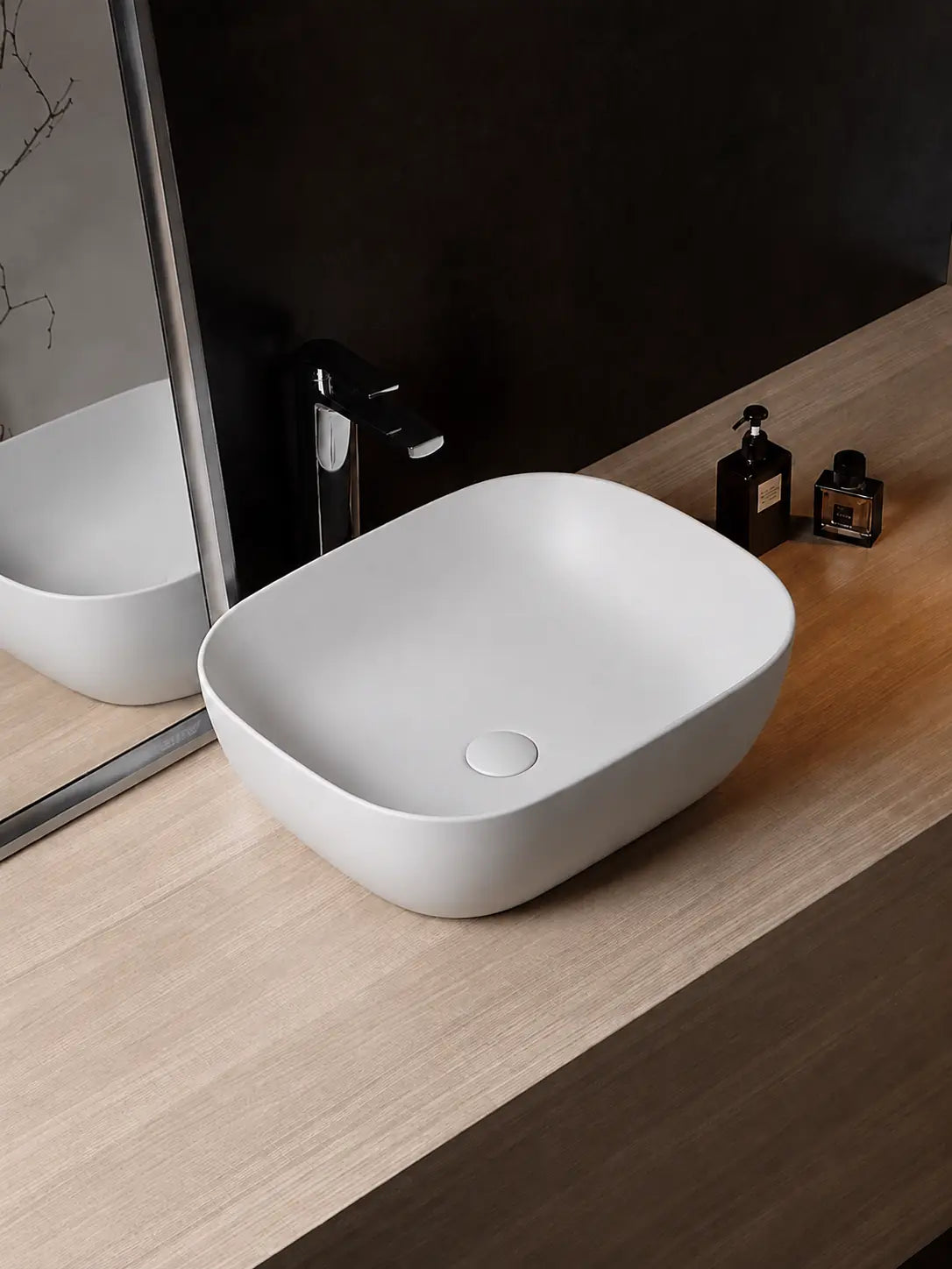 BBbidet 2578 matte white rounded-square ceramic countertop basin in a modern bathroom