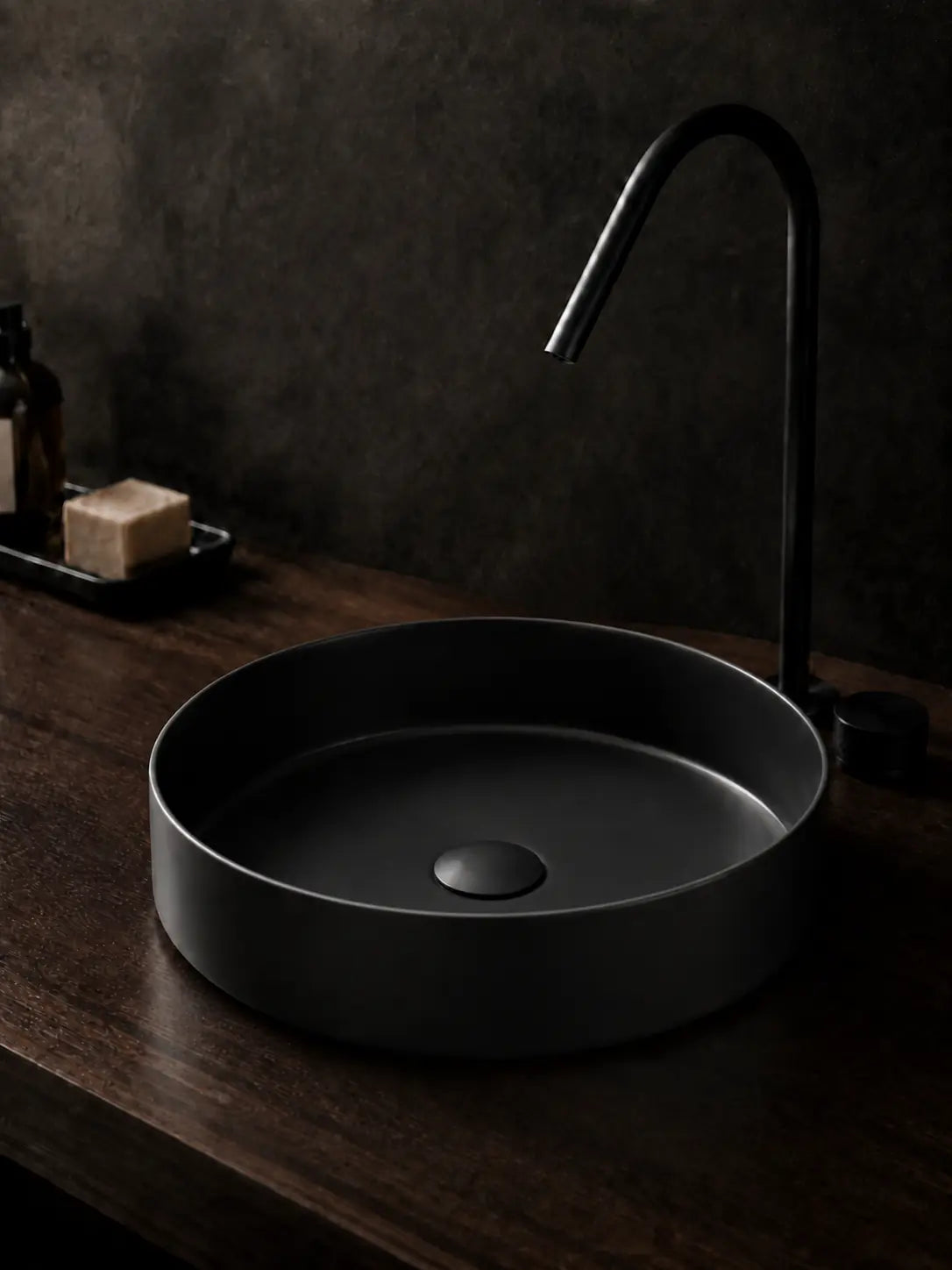 BBbidet 2593 matte black round countertop basin top view