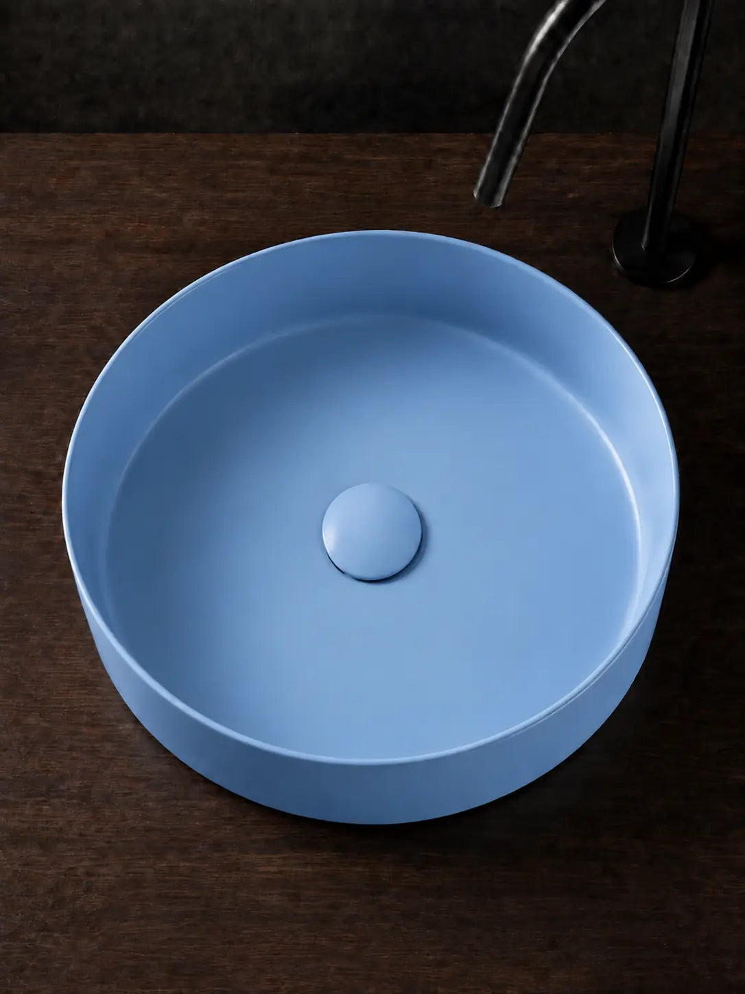 BBbidet 2593 matte blue round countertop basin top view