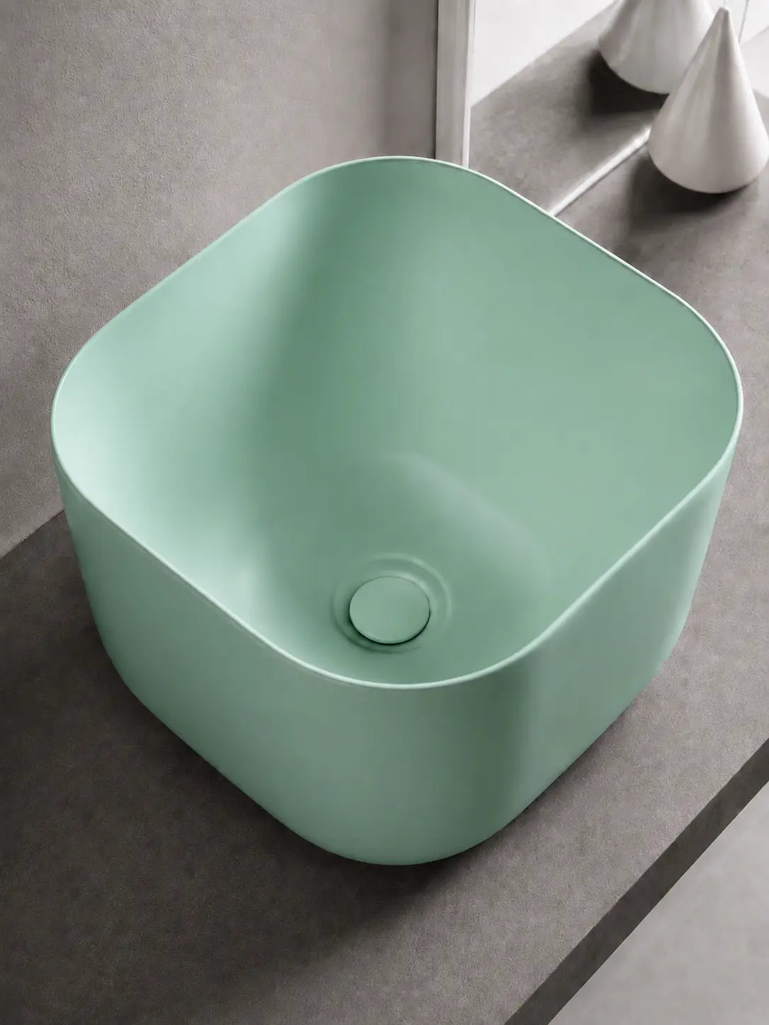 BBBIDET 2693MG matte green counter basin drain detail