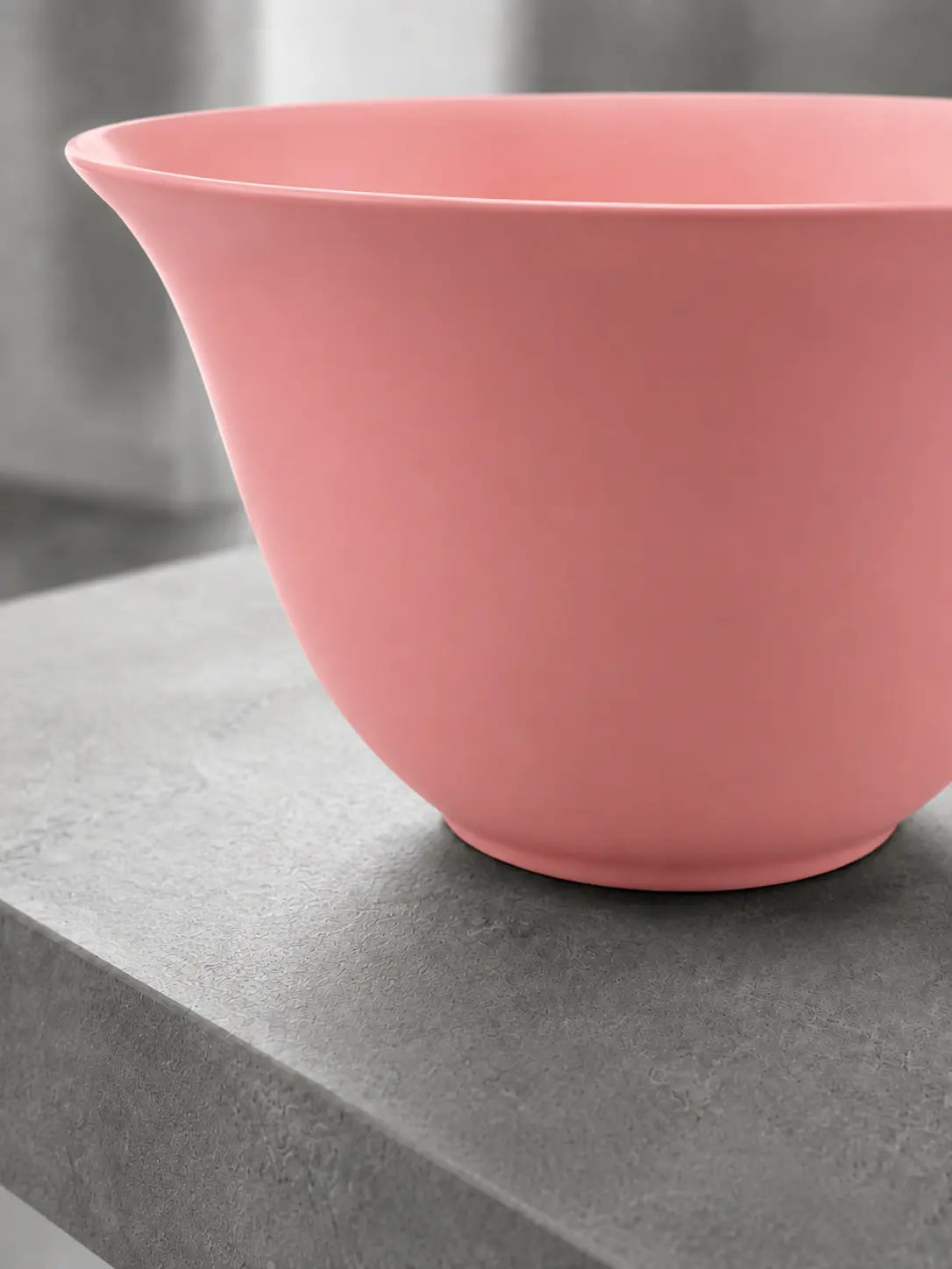 BBBIDET 2696MP matte pink round countertop basin base detail