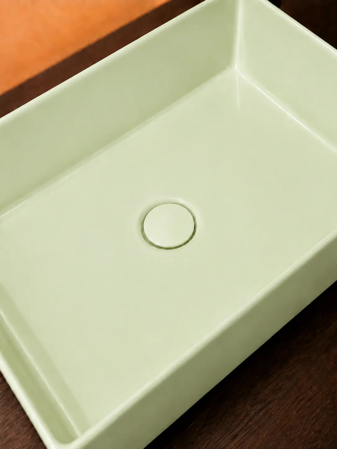 BBbidet 2757 chartreuse rectangular countertop basin matching ceramic drain detail