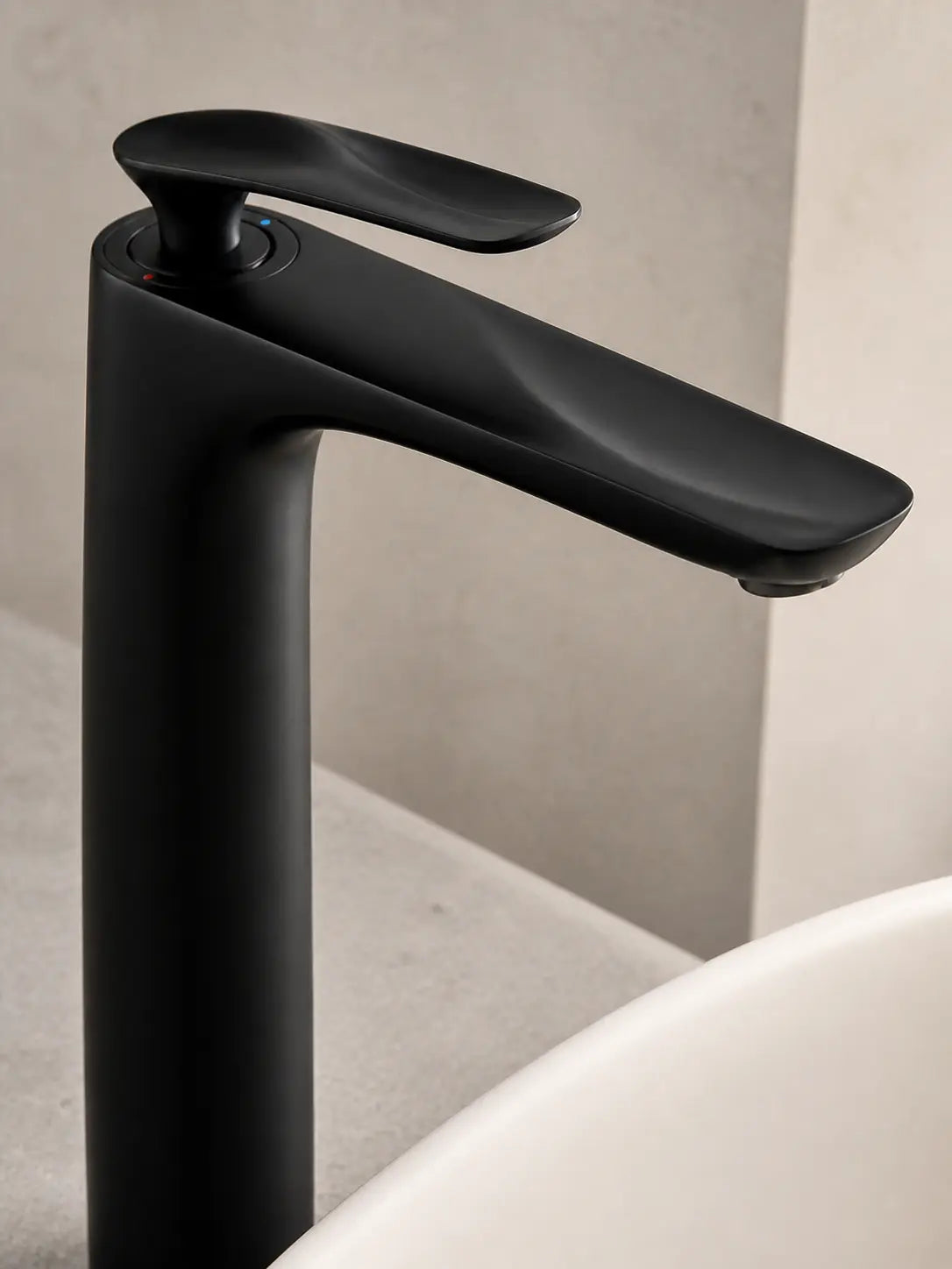 BBBIDET 72 Series tall basin faucet in matte black - view 04