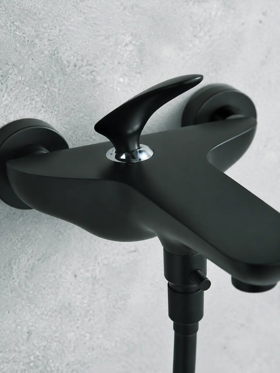 BBBIDET 72 Series wall mounted bath shower mixer in matte black - view 05