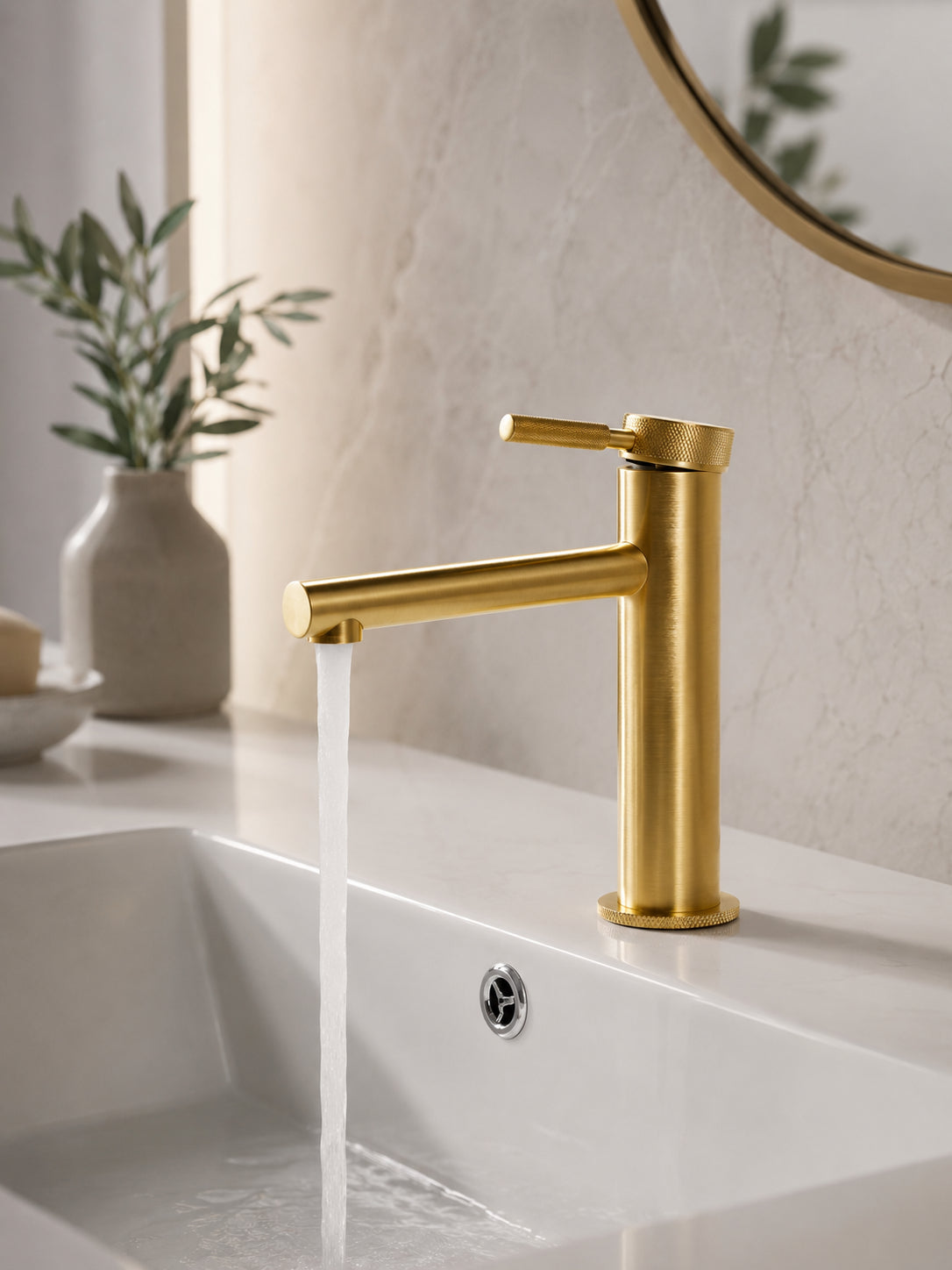 BBbidet 7601 single handle basin faucet in brushed gold finish