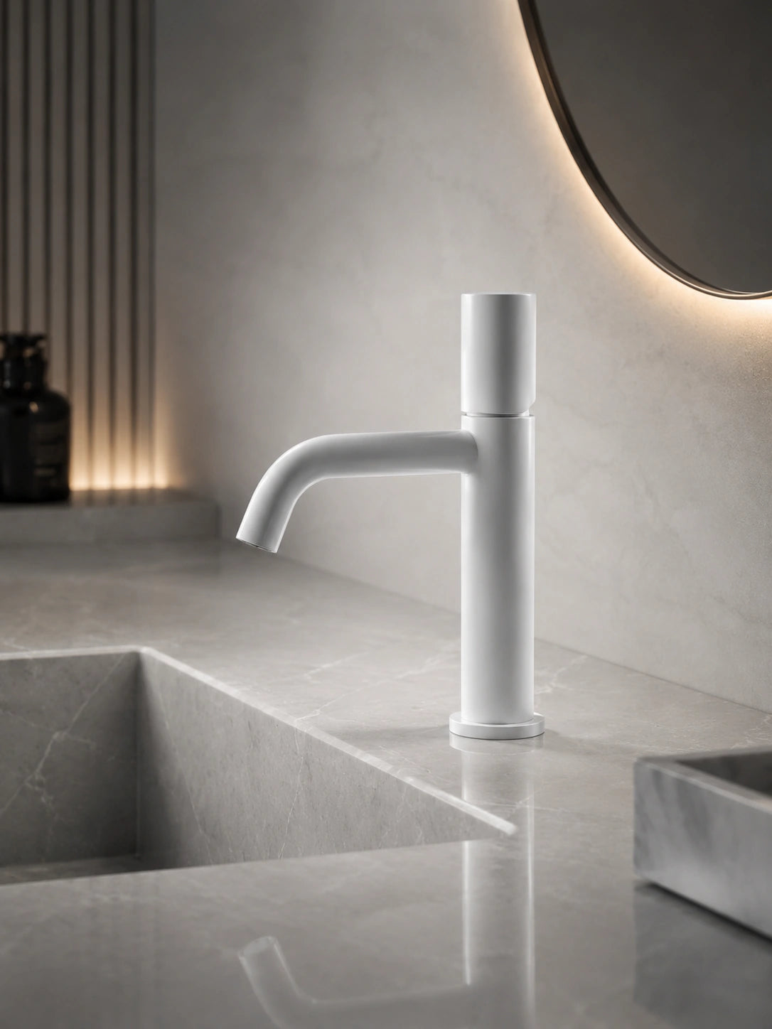 BBbidet 7701W white single handle basin mixer detail
