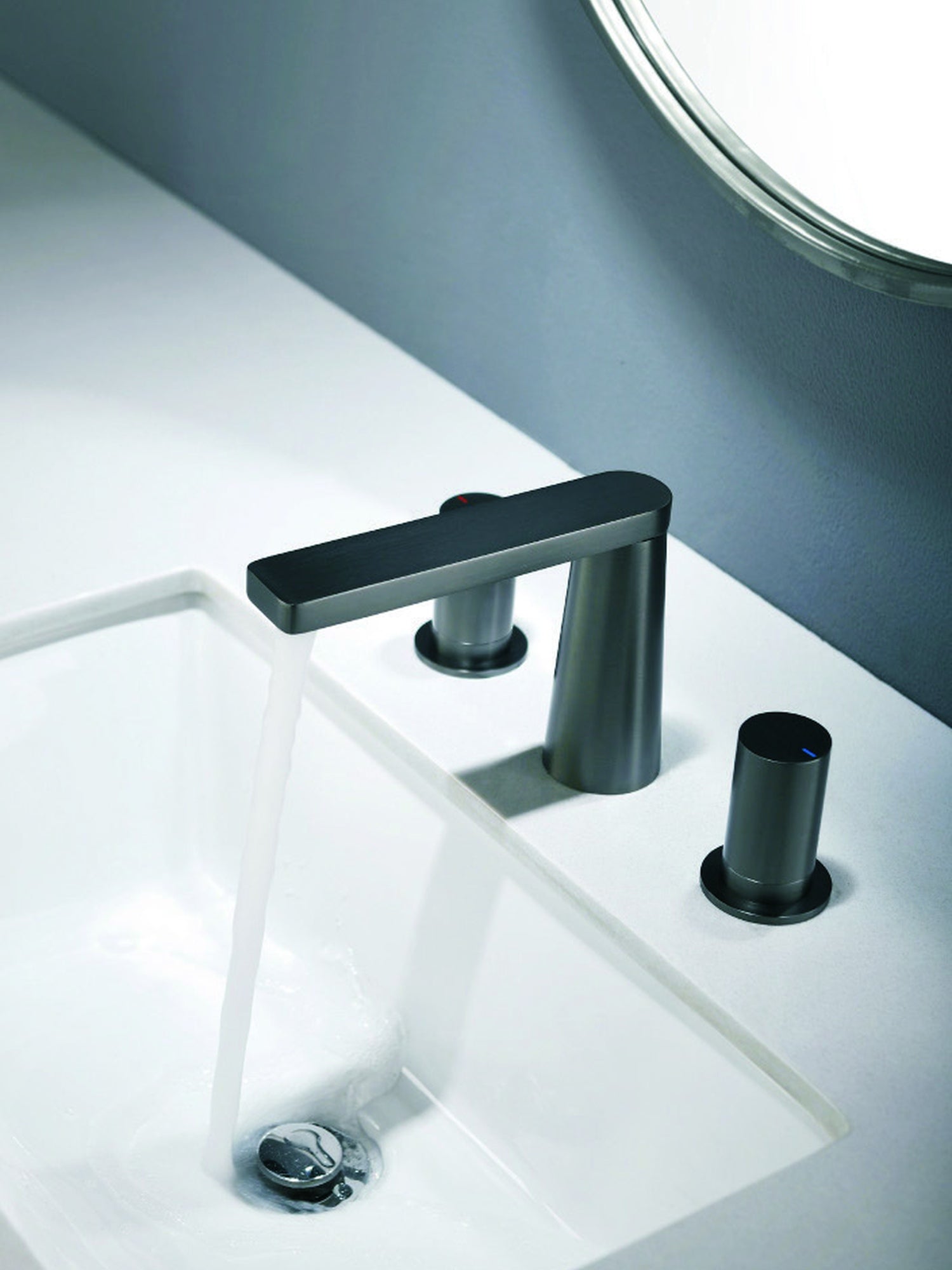 bbbidet 7807 three-hole basin mixer bathroom view