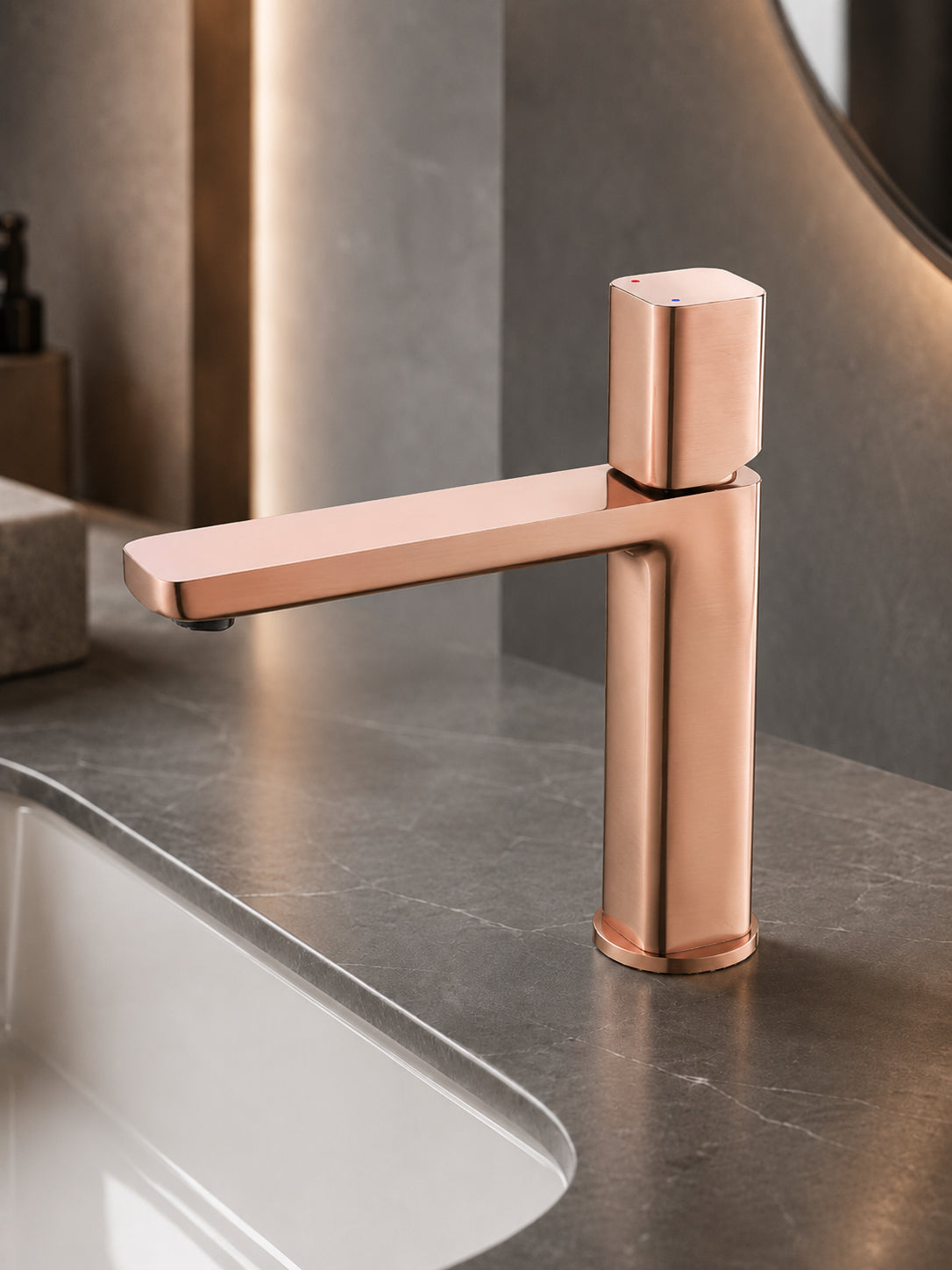 BBbidet 7901 basin faucet in rose gold finish