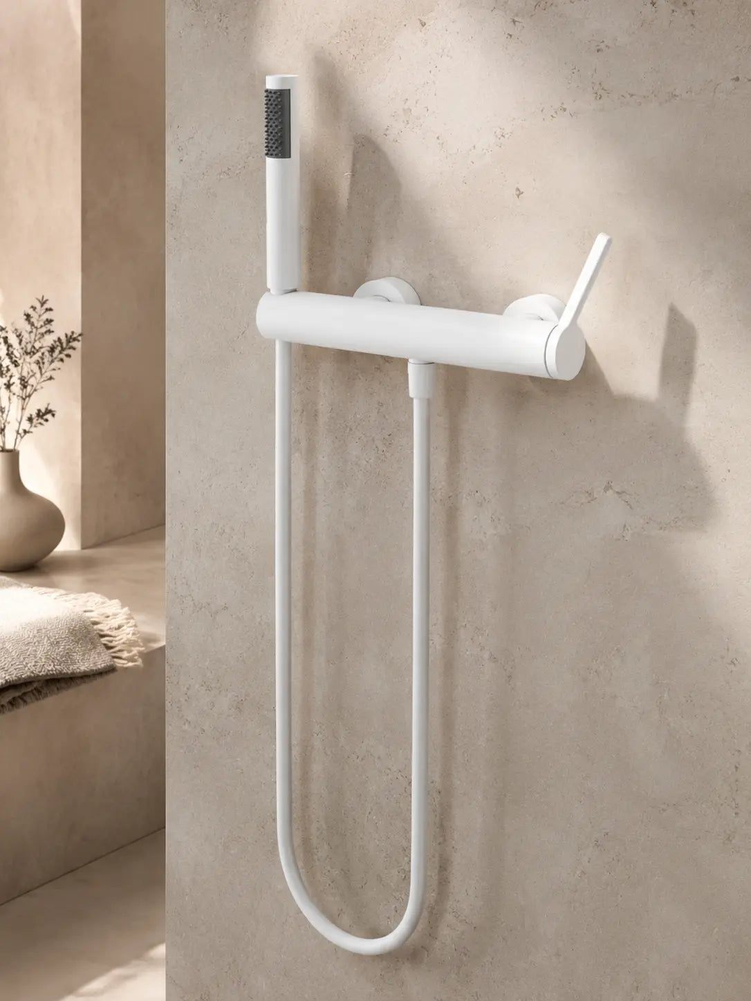 bbbidet 9808 mixer and hand shower detail in white