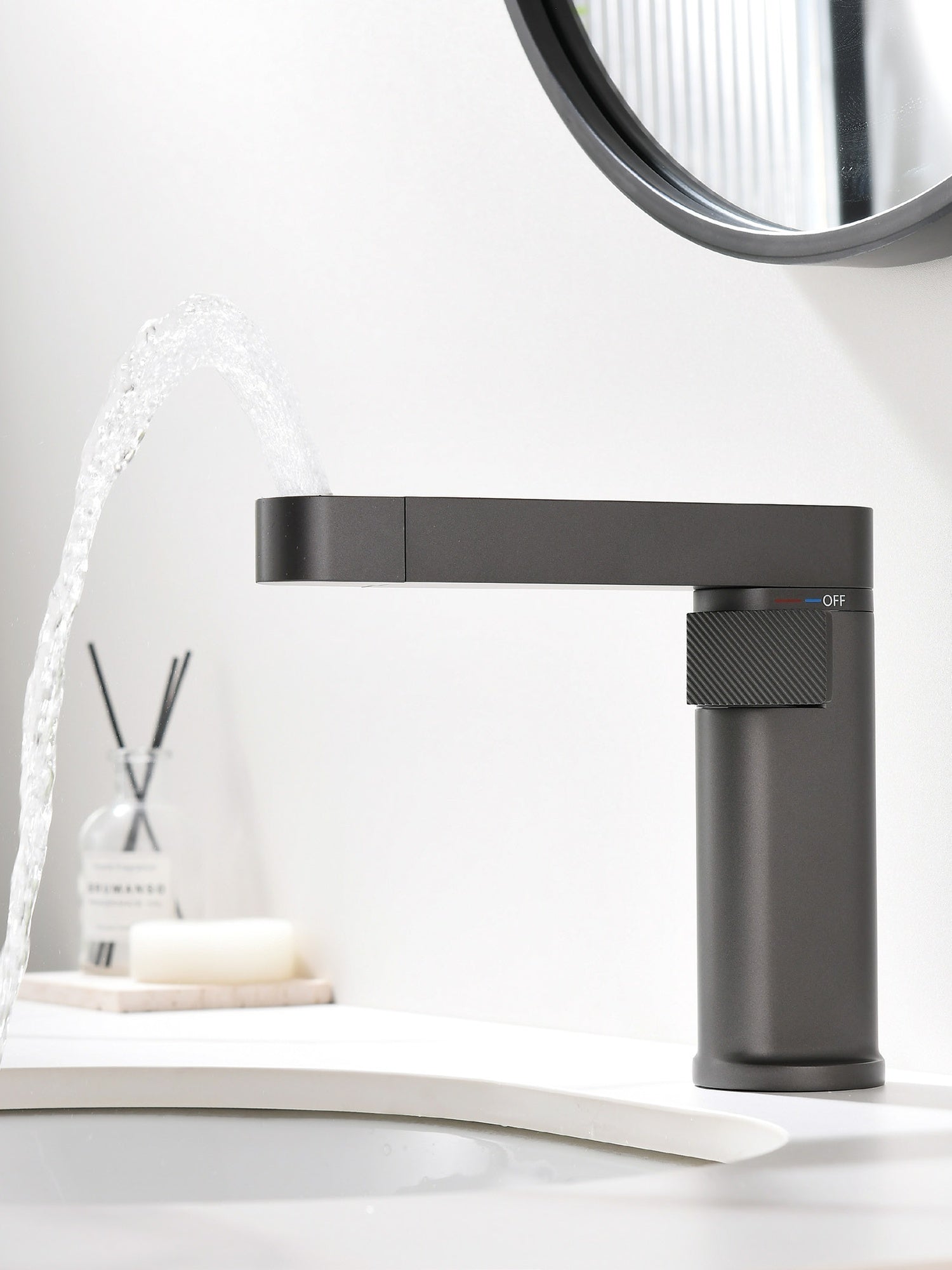 bbbidet C1 basin faucet 360 degree rotating spout