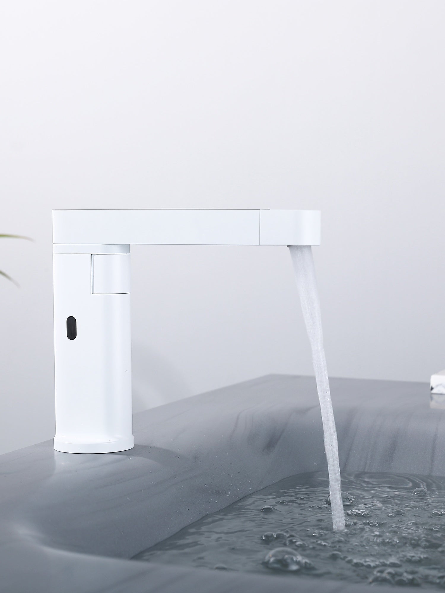 bbbidet C1 white infrared induction basin faucet