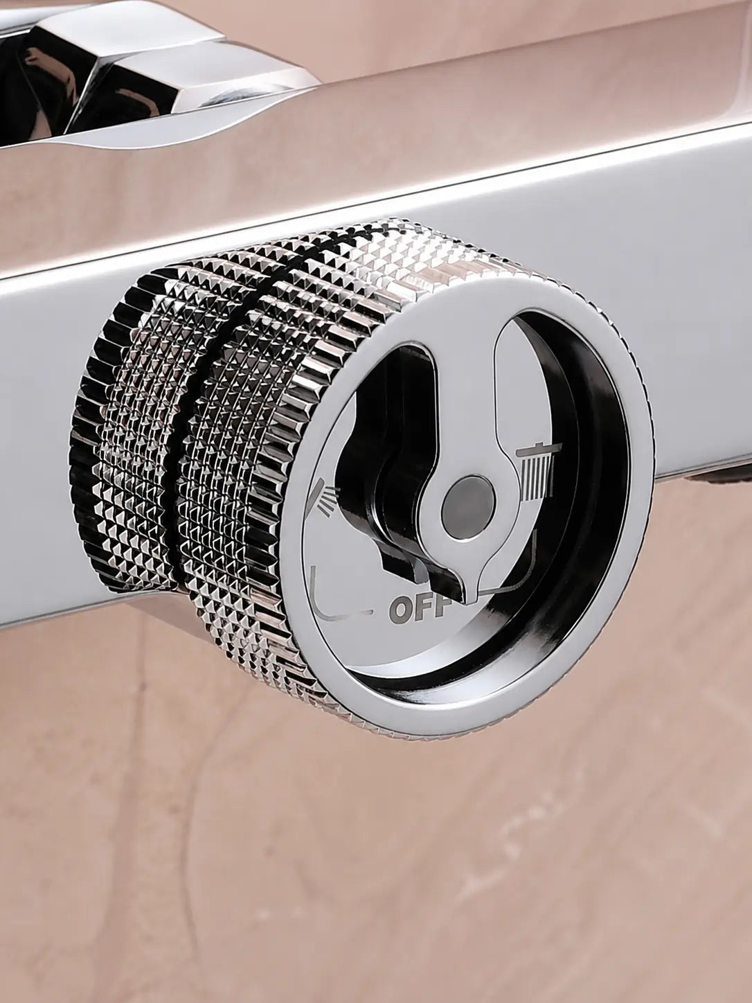 bbbidet T2 round rain shower in polished chrome - temperature control detail