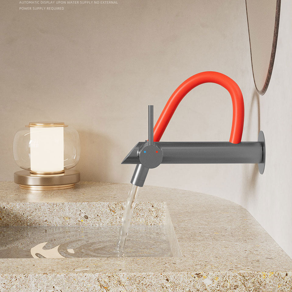 Eco-Friendly Hydroelectric Tech – No external power or batteries needed. The built-in smart display activates instantly with water flow, providing real-time temperature monitoring for a safer and more high-tech rinsing experience
