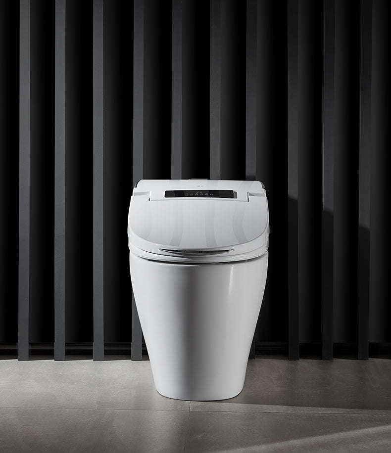The HK76 smart bidet is designed with an extra-wide, ergonomic seat that provides superior stability and even weight distribution, effectively preventing leg numbness and ensuring comfort during extended use