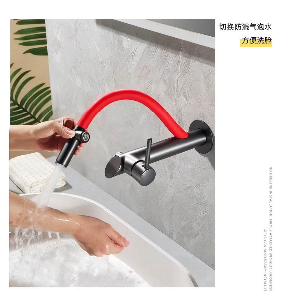 Switch between water modes with a simple click of a button. Transition seamlessly to a soft, splash-free aerated stream that is perfect for gentle face washing, daily rinsing, and saving water without sacrificing pressure